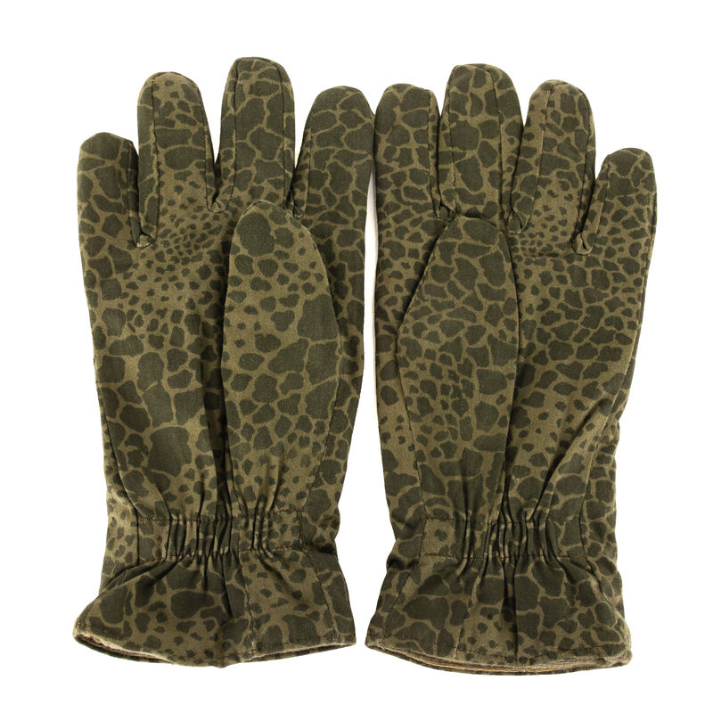 Polish Leopard Camo Gloves, , large image number 2